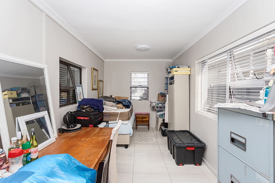 8 Bedroom Property for Sale in Melkbosstrand Central Western Cape